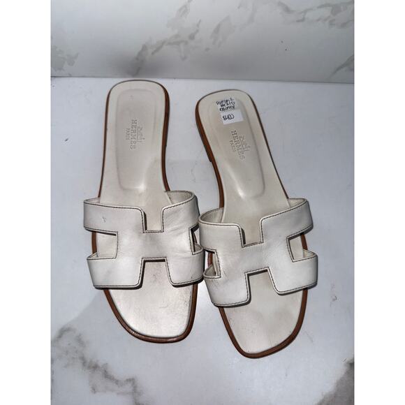 Hermès Oran Sandals in White Size 37.5 - Picture 1 of 5